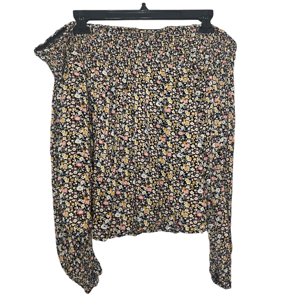 Rewind brand Off the Shoulder Dainty floral top Size XXL